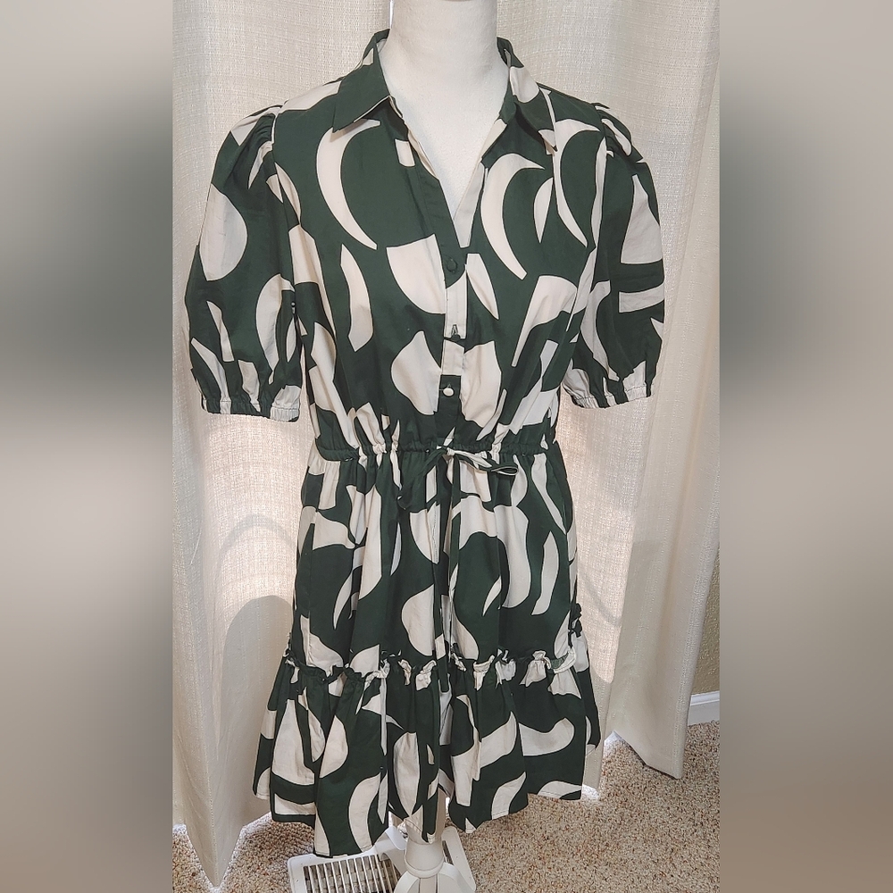 Sugarlips Green and White Puff Sleeve Sundress